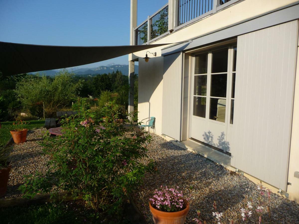 Splendide vue Pyrénées, Rez de jardin 2 chambres Montjoie-en-Couserans Extérieur photo